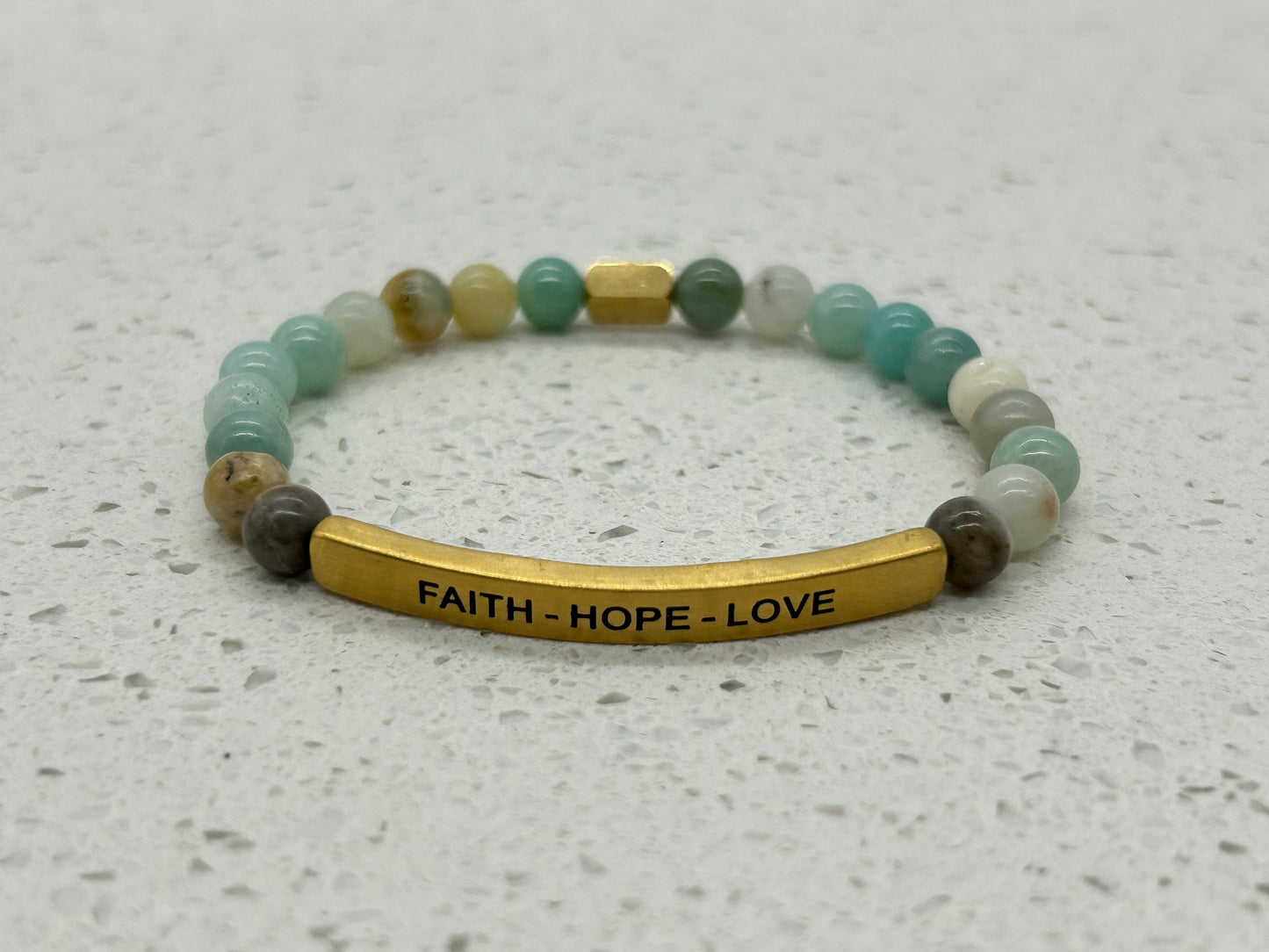 FAITH - HOPE - LOVE (1 pulsera con placa)