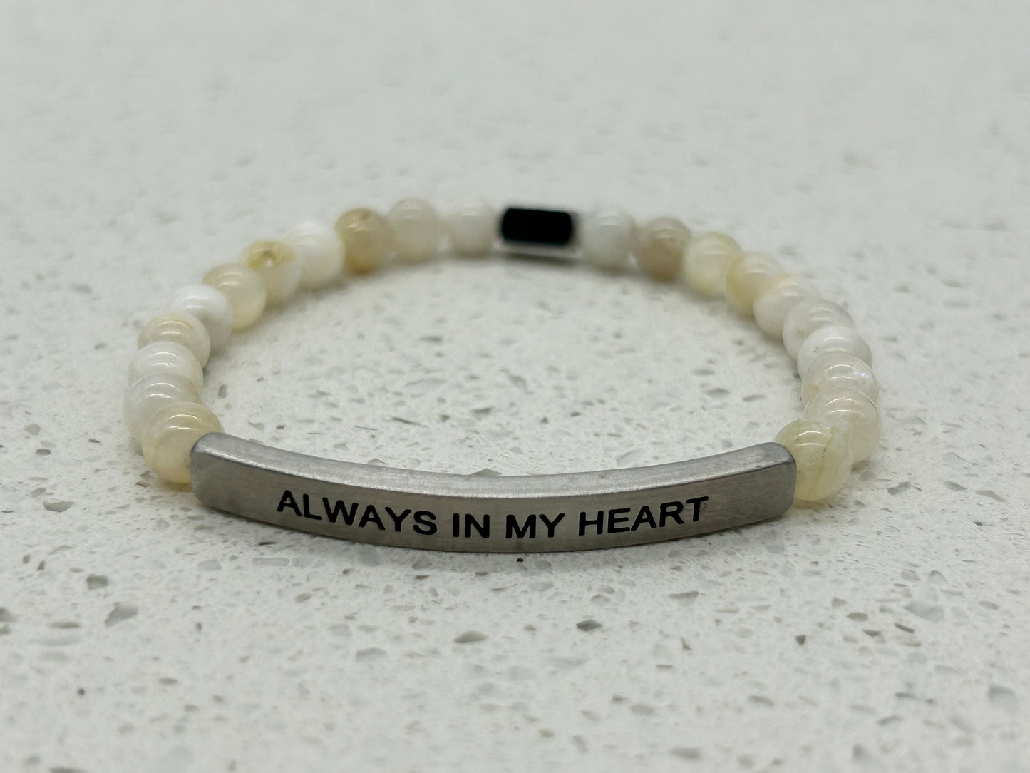 ALWAYS IN MY HEART (1 pulsera con placa)