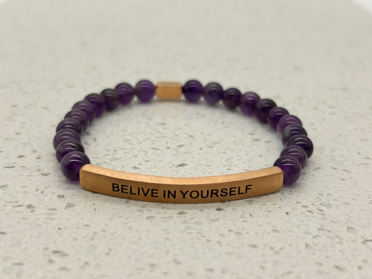 BELIVE IN YOURSELF (1 pulsera con placa)